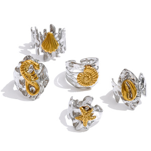 Anelli JINYOU 4589 in acciaio inossidabile bicolore oro e argento, a tema nautico oceano, con conchiglie e stelle marine irregolari. - Product Image 1