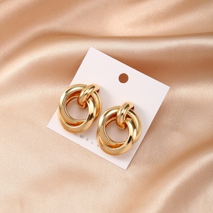 Délicat nouveau Style épais plaqué or multicouche géométrique alliage boucles d'oreilles pour les femmes à la mode mode boucles d'oreilles cadeau - Product Image 2