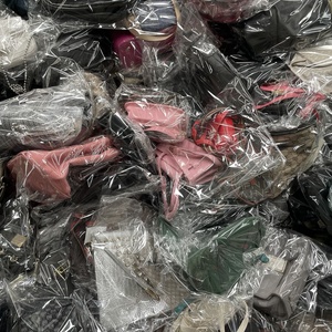 Sacs d'occasion en gros d'usine, sacs de marque de luxe de seconde <span class=keywords><strong>main</strong></span>, sacs de créateurs mixtes, sacs de luxe pour femmes, sacs à <span class=keywords><strong>main</strong></span> d'Italie en boîte - Product Image 5
