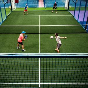 Nhà máy chuyên nghiệp bán Tùy chỉnh màu sắc khung cỏ nhân tạo mái chèo sân tennis toàn cảnh padel Tòa Án - Product Image 2