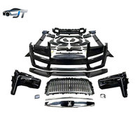 Kit carrosserie large pour Rolls Royce Cullinan 1016 : pare-chocs avant, extensions d'ailes, jupes latérales, pare-chocs arrière, aileron arrière, kit carrosserie en carbone sec