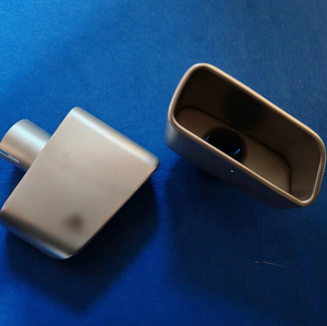 Punta de escape de pintura en aerosol <span class=keywords><strong>gris</strong></span> mate cuadrada con estilo AK para actualización de tubo de cola de silenciador de coche BMW - Product Image 6