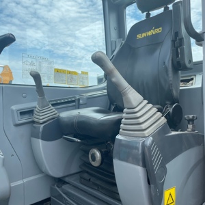 <span class=keywords><strong>Mini</strong></span>-excavatrice d'occasion Sunward Swe70E 7 tonnes, excellent rendement énergétique, vente en gros d'usine, Swe70 80, <span class=keywords><strong>pelle</strong></span> d'occasion en stock - Product Image 6