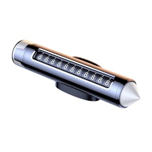 <span class=keywords><strong>Plaque</strong></span> de stationnement mobile 3-en-1 DRC avec marteau brise-vitre de voiture et <span class=keywords><strong>plaque</strong></span> de numéro temporaire rotative – Garantie 1 an - Product Image 1