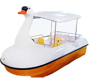Ayak pedalı fiberglas tekne 2 veya 4 kişi köpekbalığı ördek kuğu flamingo şekli pedalo takviyeli cam lifi tekne