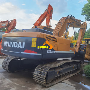 Excavatrice d'occasion HYUNDAI 220LC-9S modèle 2018, faible consommation, 22 tonnes, moteur 140KW, origine Japon, fiable pour la construction de barrages - Product Image 3