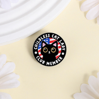 Broche en émail pour membre du club des femmes sans enfant, motif chat noir mignon et drapeau américain, badge de décoration pour sac et revers, cadeau pour ami