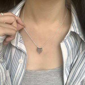 S925 Sterling <b>Silver</b> <b>Fan</b> Shape Geometric Clavicle Necklace For Women Everyday Wear - Product Image 5
