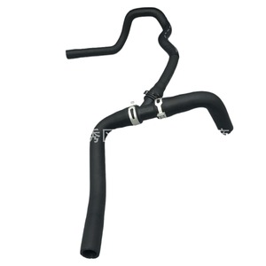 Manguera de drenaje Z6B3-15-18YF para Mazda M3 1.6, material EPDM, grosor de pared de 3.5 mm - Product Image 1