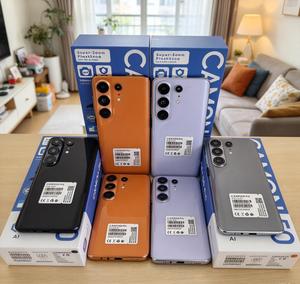 สมาร์ทโฟน Camon 50 Pro 5G รุ่น 24GB+512GB กล้อง 108MP ระบบ Android กล้อง AI 15 ตัว หน้าจอ OLED 7 นิ้ว รองรับการชาร์จเร็ว 60W รุ่น Global - Product Image 1