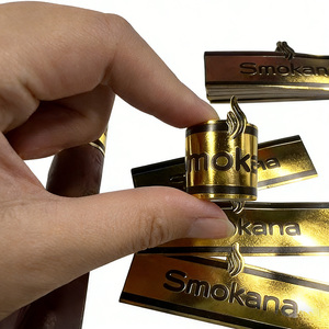 Étiquettes adhésives pour cigares personnalisées, écologiques, imperméables, avec estampage à chaud doré, formes découpées, options personnalisables - Product Image 3