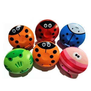Wholesale Painted Wooden Round Castanets Ladybug Frog Cartoon Pattern Children Clapper Preschool Teaching <b>Musical</b> Instrument - Product Image 1