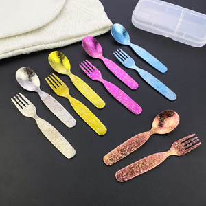 Juego de cuchara y tenedor de titanio puro para niños, vajilla portátil ligera plateada para bebés de 0 a 12 meses - Product Image 1
