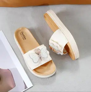 Fashion designer shoes Newest leather Plastic Soft Sandal thick sole slipper pearl butterfly for women slippers