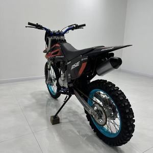Moto tout-terrain Bosle 1 250cc - Fabriquée à Jiangsu - Monocylindre <span class=keywords><strong>4</strong></span> <span class=keywords><strong>temps</strong></span> refroidi par air - Plus de 80 km/h - Modèle sportif durable <span class=keywords><strong>250</strong></span> - Product Image 2