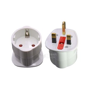 Enchufe europeo de 2 pines estilo Schuko para Reino Unido, adaptador de corriente de 3 pines para viaje - Product Image 5