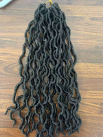 Extensions de cheveux bouclés Goddess Faux Locs de 36 pouces en gros pour femmes noires, pré-bouclées, synthétiques, douces, Nu Locs pour tresses