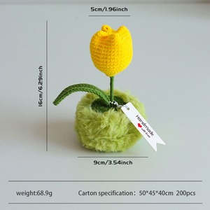 Flor de lana personalizada, flor simulada tejida a mano, tulipán en maceta naranja, flor eterna, adorno de regalo de alta gama para ocasiones festivas y negocios. - Product Image 3