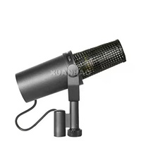 Hochwertiges Broadcast-Mikrofon SM7DB SM7B Dynamisches Mikrofon mit Geräuschunterdrückung Eingebauter Vorverstärker Nierencharakteristik für Voice-Over und Live-Streaming