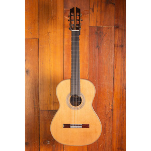 Guitarra Clásica Martinez C/S de Cedro/Abeto, Tapa de Cedro Sólido, Fondo/Aros de Cedro Sólido, Diapasón de Ébano - Product Image 2
