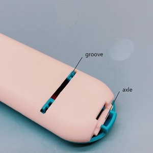 Portable Pet Chaton <span class=keywords><strong>Chats</strong></span> Bande Squeezer Scoops Logo personnalisé <span class=keywords><strong>Alimentation</strong></span> Chat Traiter Bâton Squeeze Feeder Cuillères - Product Image 5