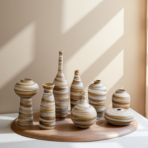 Vase de table en céramique en bambou tressé vintage moderne, forme irrégulière, design peint à la main, décoration écologique pour anniversaire, salon - Product Image 2