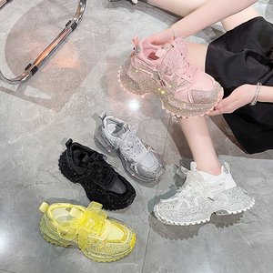 Nouvelle Collection 2026 : Baskets Décontractées à Plateforme pour Femme, Ornées de Strass Étoilés, Tendance et Élégantes pour l'Extérieur - Product Image 3