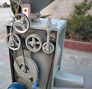 Automatische Mini Kleine Rijst Molen Te Koop Prijs Rijstpelmachine Miller Rijst Molen Emmer Lift Destoner Voor Paddy Gierst En maïs - Product Image 4