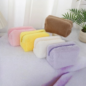 Cosmetic Bag Wholesale Custom Plush Travel Toiletry Makeup Pouch Women Furry Zipper Cosmetic Bag With Logo Faux Fur Coin Purse - Product Image 1
