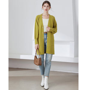 Suéter de talla grande para <span class=keywords><strong>mujer</strong></span> de Otoño de alta calidad, cárdigan con manga de hombro, cárdigan con cuentas de flores, suéter de longitud media para <span class=keywords><strong>mujer</strong></span> - Product Image 2