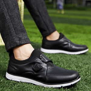Zapatos Casuales para Hombre, Superficie Sintética Roja Lisa, Cierre de Perilla Giratoria, Transpirables, con Detalle Perforado, Zapatos de Golf para Uso en Campos Deportivos - Product Image 2