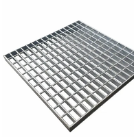 Grille de caniveau moderne à charnières relevables (acier au carbone galvanisé à chaud / acier inoxydable 304/316) en maille soudée dentelée antidérapante