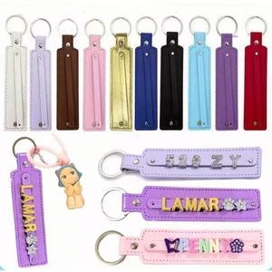 Customized PU <b>Leather</b> <b>Keychains</b> with Idol Names, Letter Design, Fashionable Accessories - Product Image 1