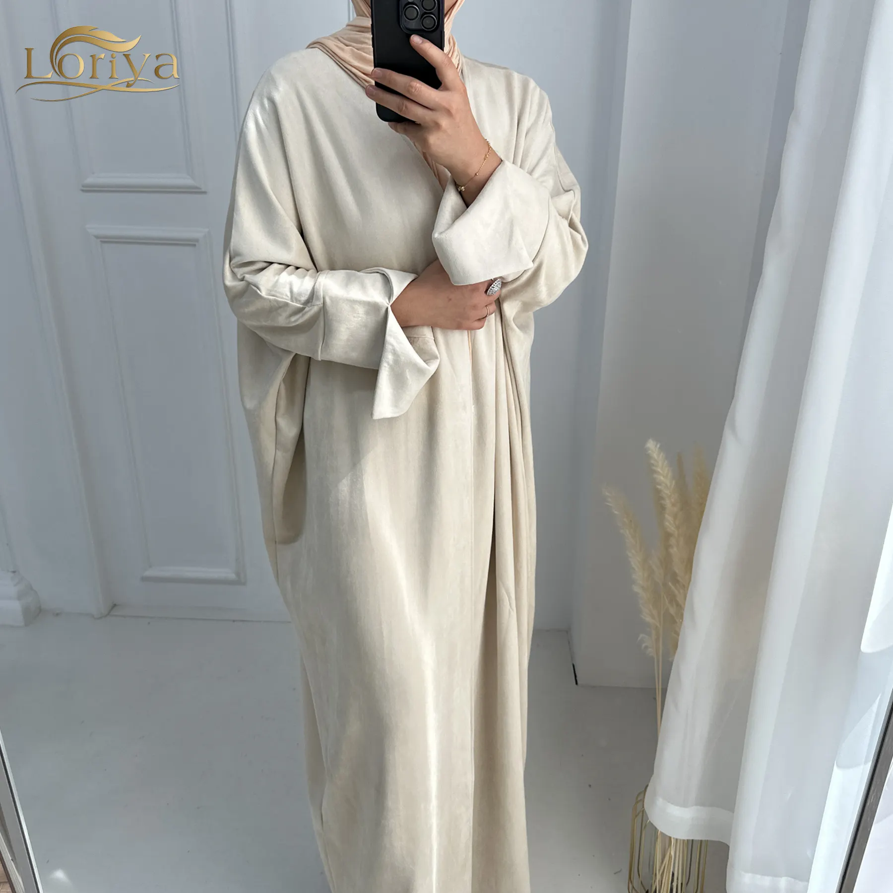 Loriya Hochwertige Mode Muslim Samt Dubai Abaya Langarm Islamische Kleidung Herbst Winter Abaya Mantel
