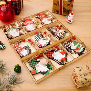 Colgante de madera Rudolph, colgante de muñeco enano sin rostro, nuevo artículo decorativo de madera navideño transfronterizo - Product Image 2