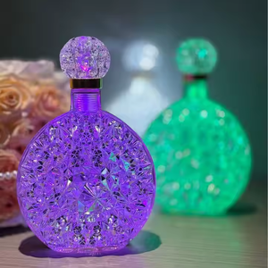 Nueva lámpara de escritorio Instagram regalo de niña carga táctil mesita de noche XO botella de vino atmósfera de cristal luz nocturna - Product Image 3