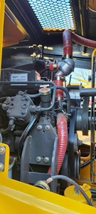 Cargadora de Alto Rendimiento LiuGong 856 Usada con Certificación CE, 90% Nueva, Envío desde Shanghái, China, para Informes - Product Image 4