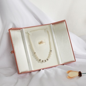 Retro Velvet Pearl Necklace Jewelry <b>Boxes</b> Double-Open Button Design Luxurious <b>Book</b> Shape Jewelry Set Packaging - Product Image 3