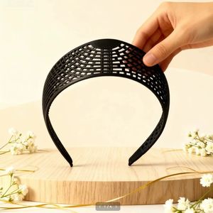 <span class=keywords><strong>Muslim</strong></span> Hijabs Zubehör Schmuck Kopftuch Schal Mode Krone rutsch feste Griff Legierung Kurzer Schal erlauben Luftstrom Zirkulation Blumen - Product Image 5