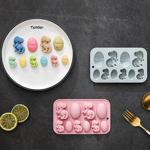 Moules à gâteau en silicone antiadhésifs au design de dinosaures, de qualité alimentaire, réutilisables, mignons, en silicone magnétique pour chocolat, bonbons et glaces DIY - Product Image 3