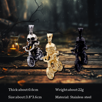 Offre Spéciale à la mode Punk Style 316L acier inoxydable crâne moto pendentif 18k plaqué or Soul Chariot hommes Rock collier
