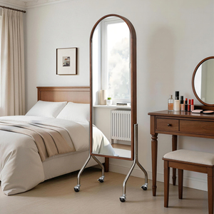 Specchio ad Arco a Figura Intera con Ripiani Portaoggetti, Ruote e Cornice in Legno di Gomma, Specchio da Terra Autoportante per Camera da Letto - Product Image 6