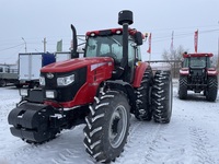 Traktor Pertanian Besar 160HP YTO ELG1604 Traktor Roda Mesin Pertanian