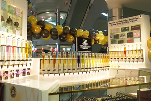 Distributeur de parfum doré personnalisé 375ml 500ml 750ml, machine de remplissage pour 12 bouteilles de parfum et d'huiles essentielles - Product Image 5