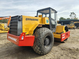 รถบดยางแบบล้อเดียว Dynapac CA301D มือสอง เครื่องยนต์ 75 กิโลวัตต์ แรงบด 50 กิโลนิวตัน ความสามารถในการบดถนนลาดชัน 25% พร้อมปั๊ม รุ่นปี 2018 สภาพดี - Product Image 2