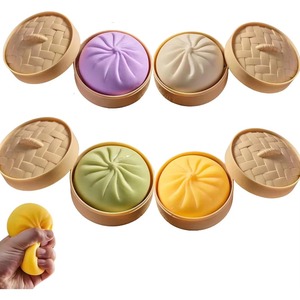 Jouets sensoriels Squishy en TPR en forme de boulettes colorées de 9 cm et 5,5 cm, avec boulette mystère à vapeur - Product Image 2