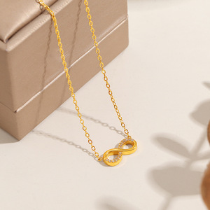 Collana con Ciondolo Infinity in Acciaio Inossidabile e Zirconia Cubica, Regalo per Donne, Semplice Choker con Charm, Gioielli - Product Image 4