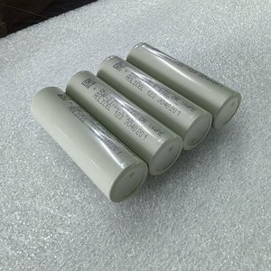 Baterai Lithium Ion 21700 P45B 4500mAh Kapasitas Tinggi 100% Original Terbaru - Product Image 6