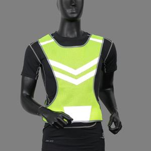 Chaleco Reflectante LED para Deportes al Aire Libre - Diseño de Flechas, Chaqueta de Seguridad para Correr y Ciclismo Nocturno - Product Image 4
