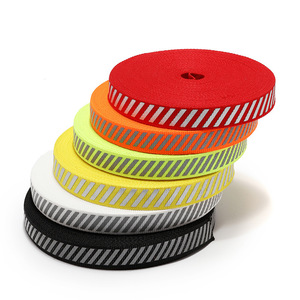 <span class=keywords><strong>Cinta</strong></span> reflectante de punto de diseño personalizado <span class=keywords><strong>cinta</strong></span> reflectante de poliéster <span class=keywords><strong>3M</strong></span> para bolsa de ropa - Product Image 1